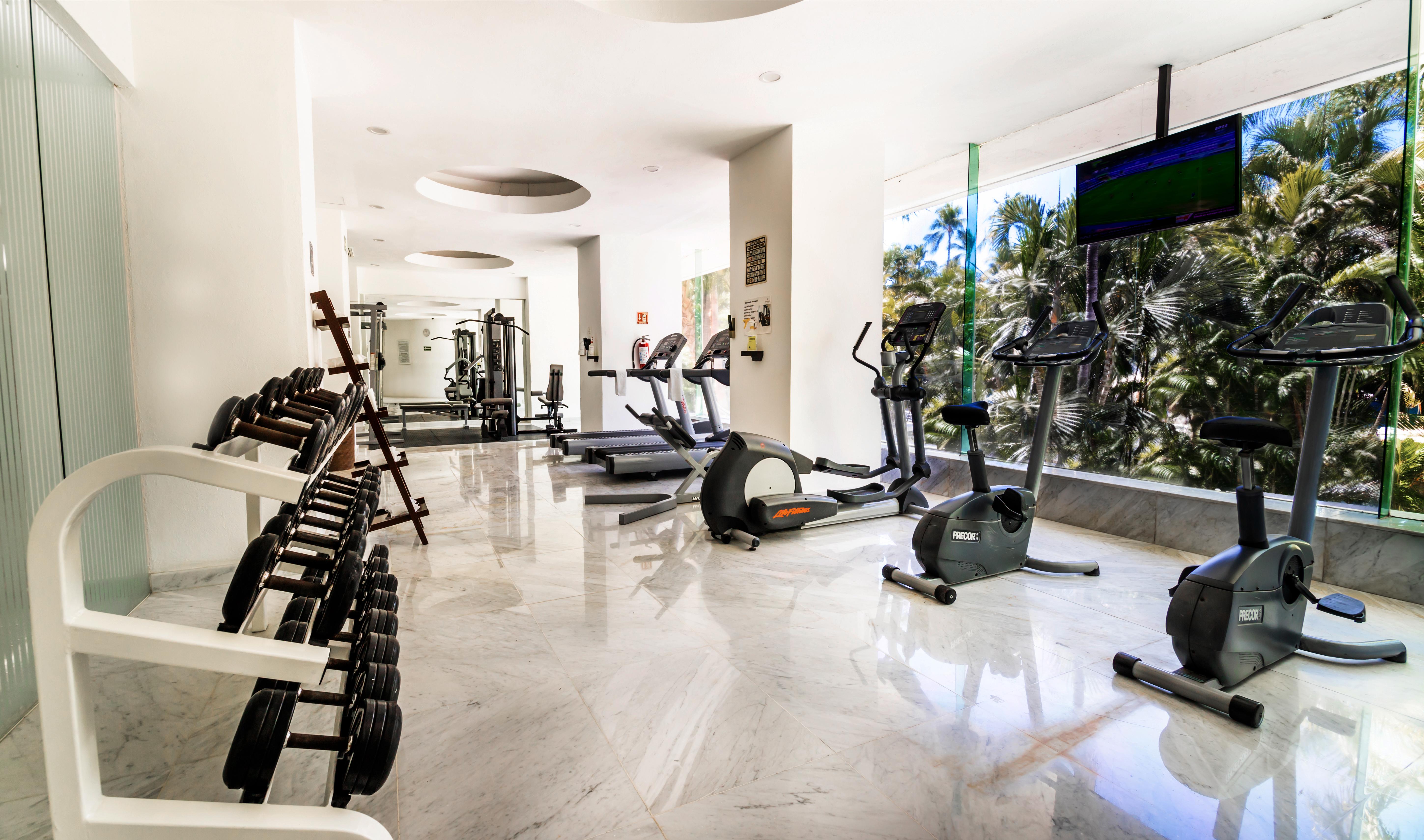 فندق إمبوريو أكابولكو المظهر الخارجي الصورة The gym at the hotel